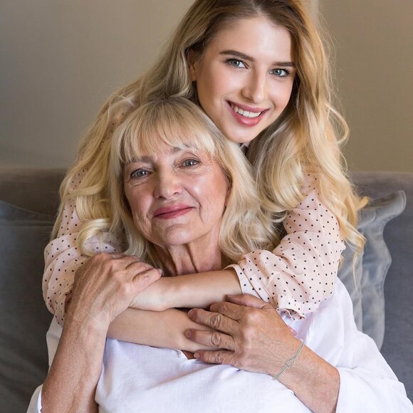 Love Knot Mom Bracelet Silver Stainless Steel Gift for Mother Birthday Mothers D - Picture 7 of 7